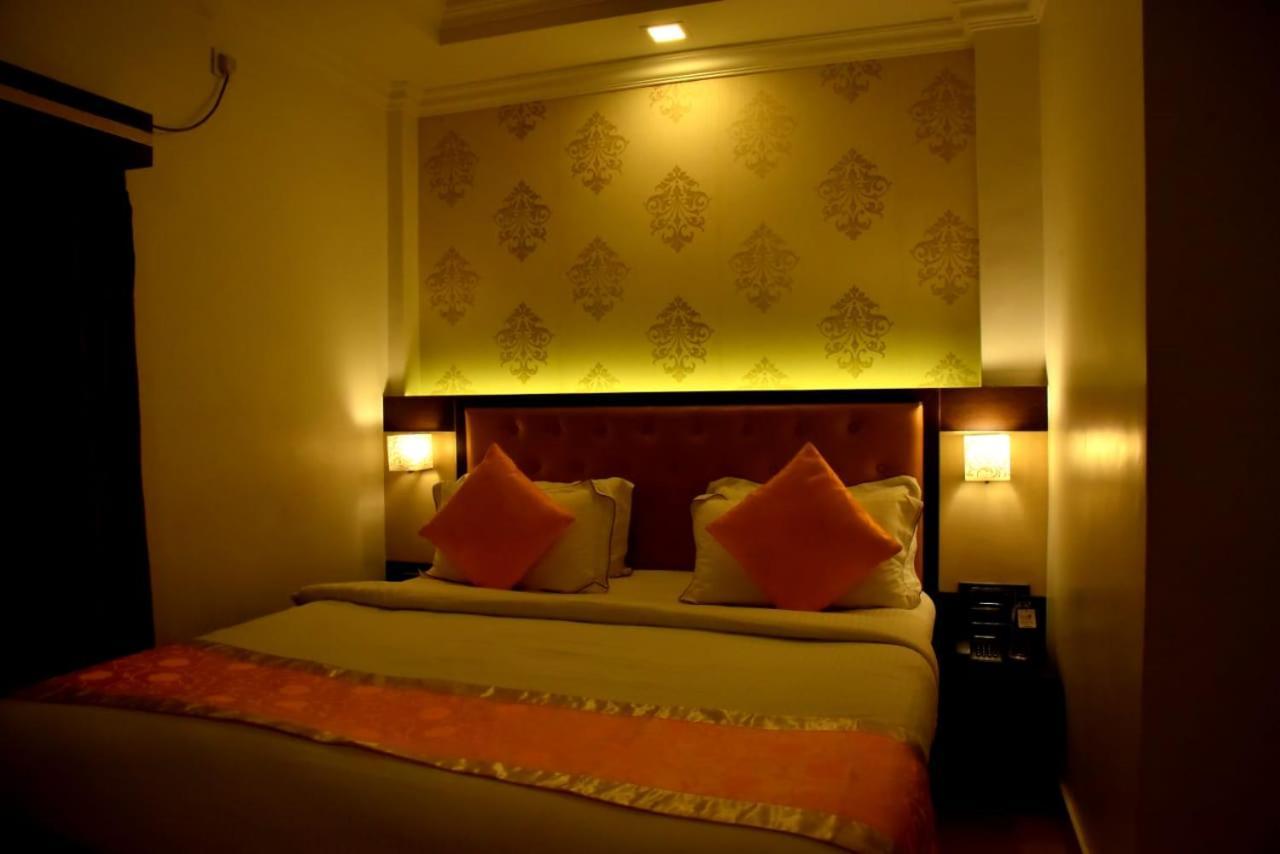 The Grand Krishna Luxury Hotel Chikmagalūr Exteriér fotografie
