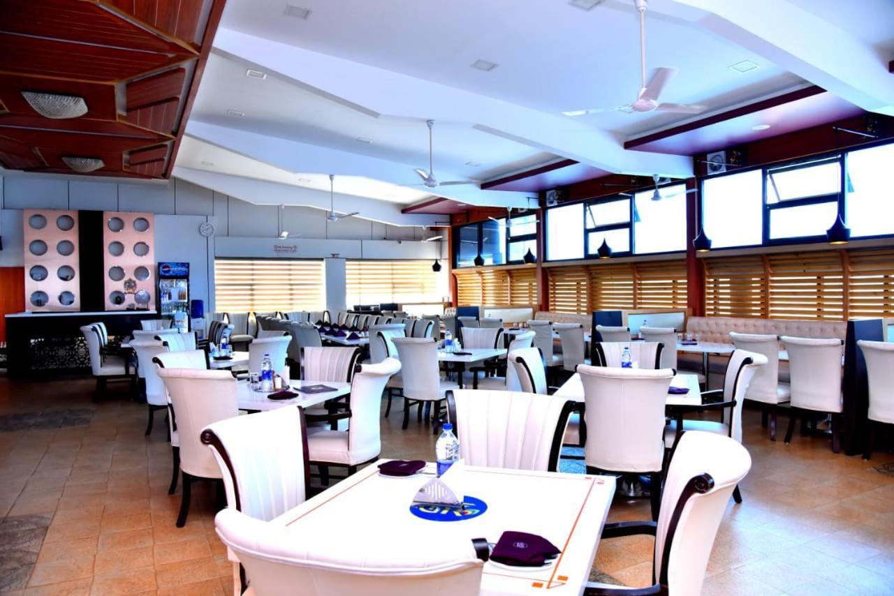 The Grand Krishna Luxury Hotel Chikmagalūr Exteriér fotografie
