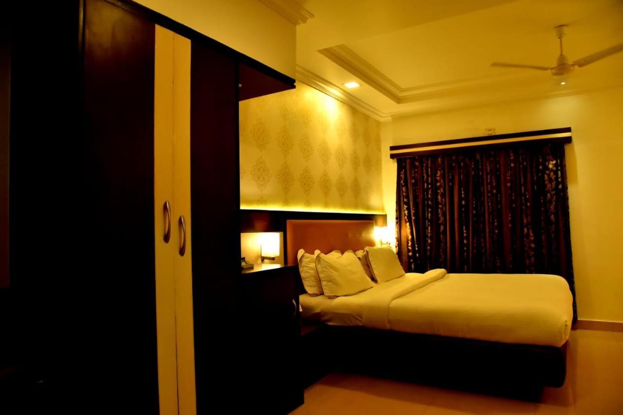 The Grand Krishna Luxury Hotel Chikmagalūr Exteriér fotografie